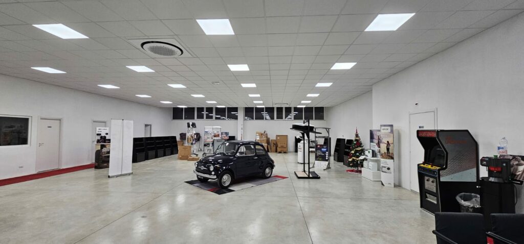 2_a563061e30edf26707f8bcc6e2941beb_1758643272